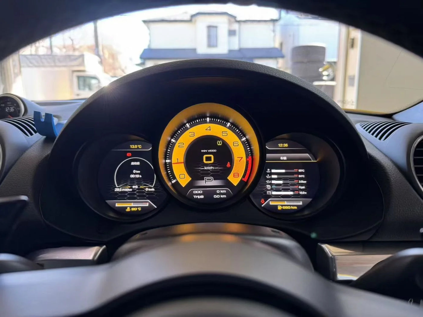 Porsche Macan Porsche 718 Virtual CockPit   12.3" HD Ultra Qled