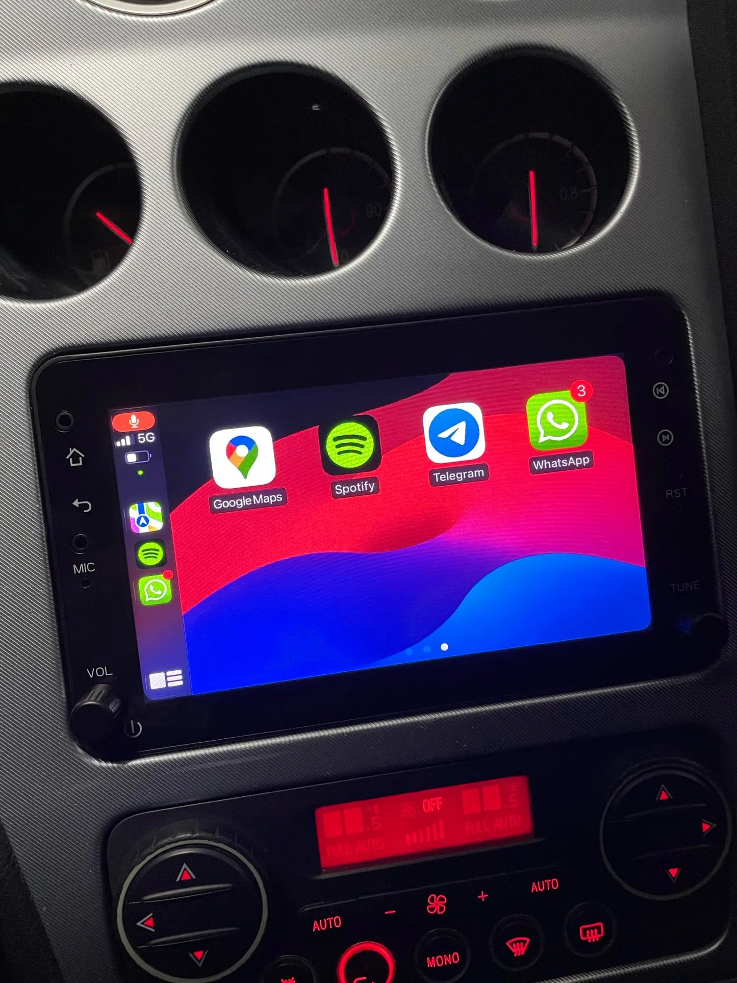 Alfa Romeo 159 Brera Spider Sportwagon monitor Carplay Android auto RDS GPS